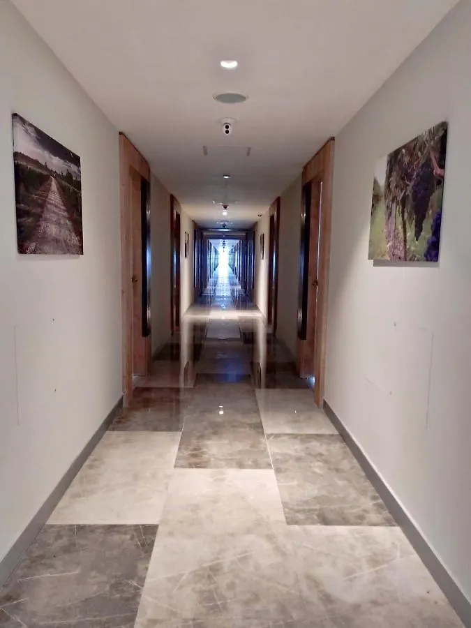 Delmar Orbi City Studio And Double Room Quiet Turkey Side Batumi Apartamento